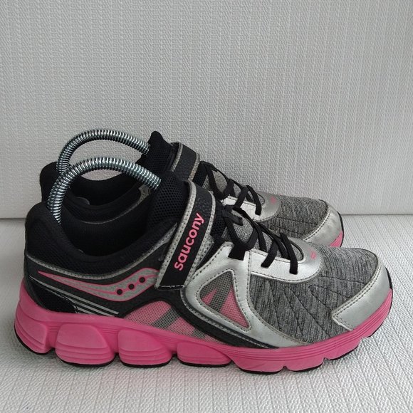 🖤SAUCONY GIRLS KOTARO 3 NO-TIE SNEAKERS SIZE 6.5🖤 - Picture 1 of 11